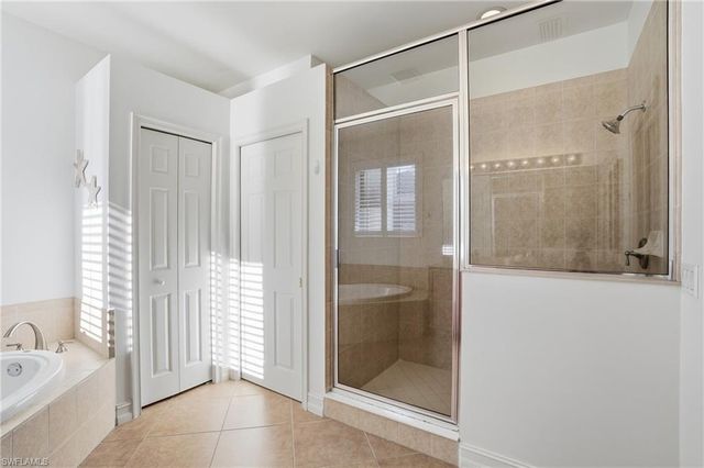 9340 Triana TER # 4, Fort Myers, FL 33912