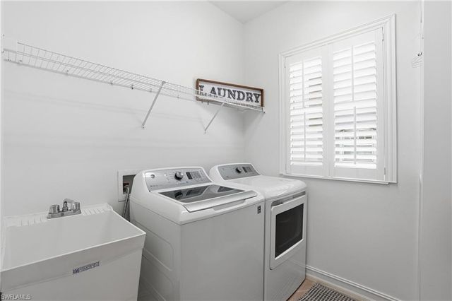 9340 Triana TER # 4, Fort Myers, FL 33912