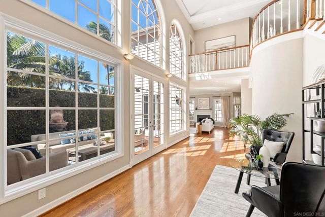 358 Belvedere St, La Jolla, CA 92037