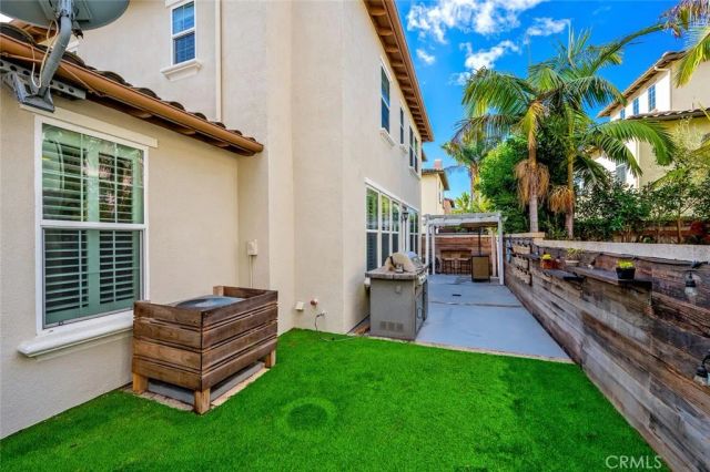 18785 Roxbury Lane, Huntington Beach, CA 92648