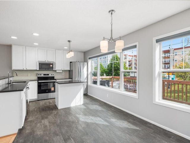 1811 3rd Street NE, Minneapolis, MN 55418