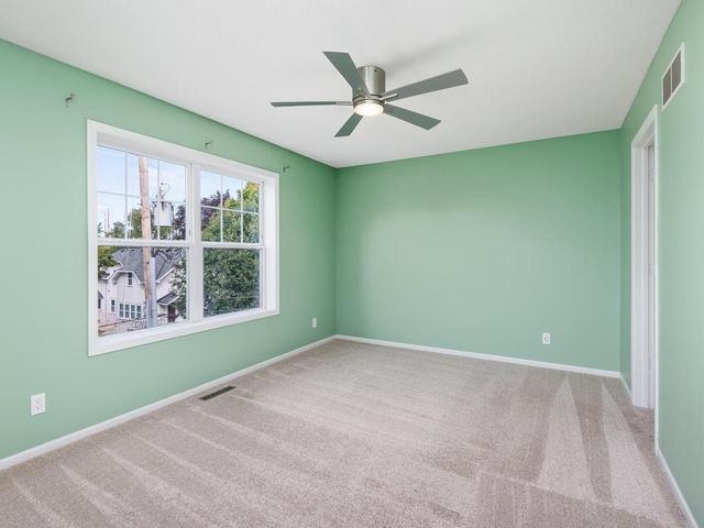 1811 3rd Street NE, Minneapolis, MN 55418