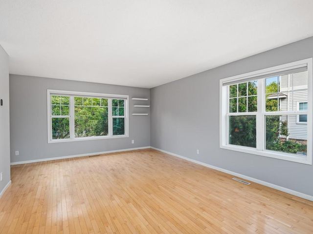 1811 3rd Street NE, Minneapolis, MN 55418