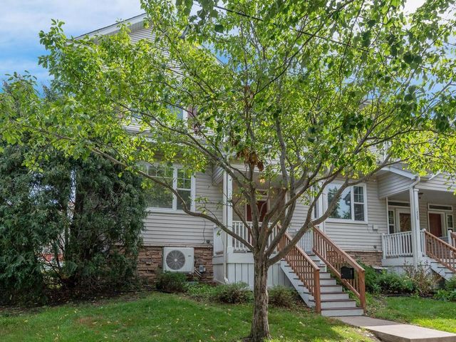 1811 3rd Street NE, Minneapolis, MN 55418