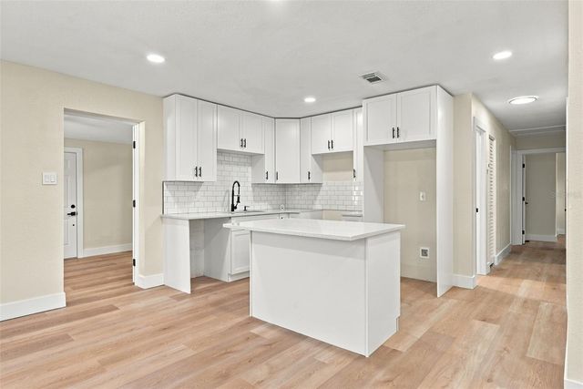 1321 LESCOT LANE, Orlando, FL 32811