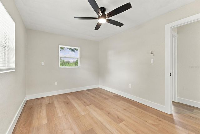 1321 LESCOT LANE, Orlando, FL 32811