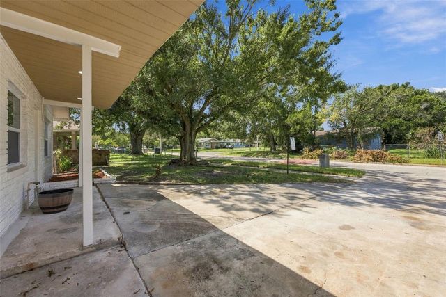 1321 LESCOT LANE, Orlando, FL 32811