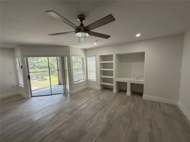 13210 ARBOR ISLE DR 102, Temple Terrace, FL 33637