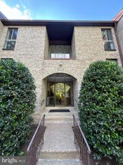 2018 COLTS NECK RD #10/11B, Reston, VA 20191