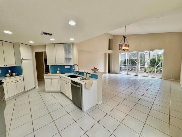 23426 Alzira Circle, Boca Raton, FL 33433