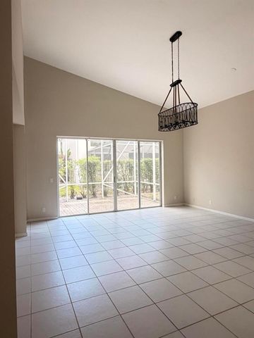 23426 Alzira Circle, Boca Raton, FL 33433