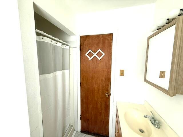 11916 Euclid Court NE, Albuquerque, NM 87112