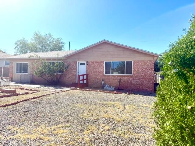 11916 Euclid Court NE, Albuquerque, NM 87112