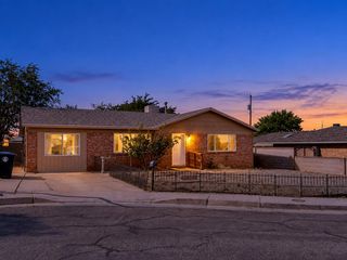 11916 Euclid Court NE, Albuquerque, NM 87112