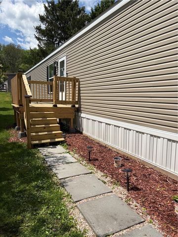 13 Holly Hill Drive, New Sewickley Twp, PA 15042