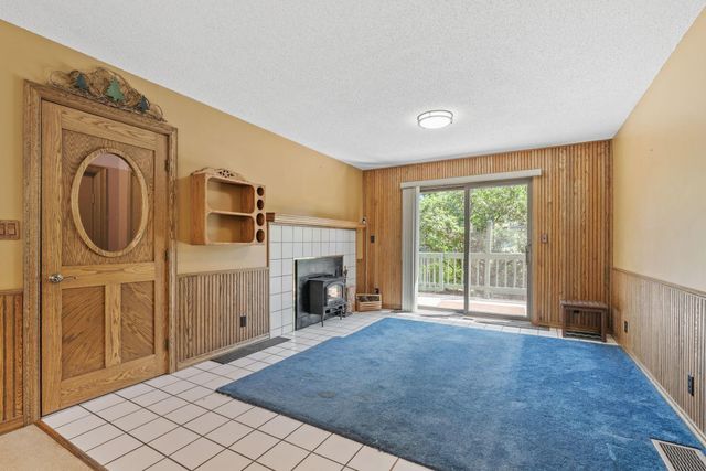 5510 James Avenue N, Brooklyn Center, MN 55430