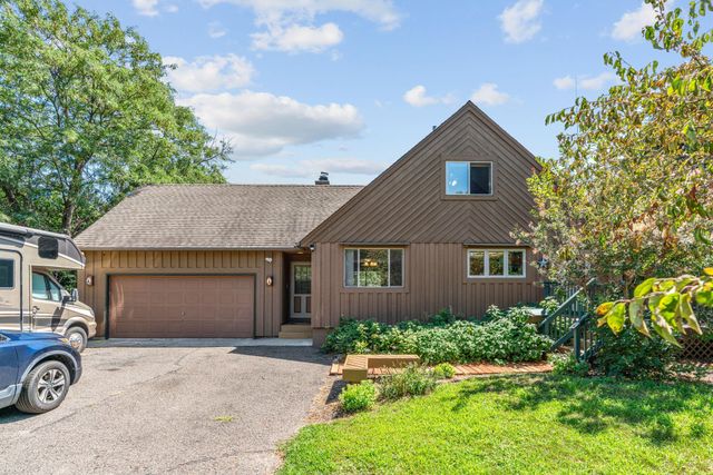 5510 James Avenue N, Brooklyn Center, MN 55430