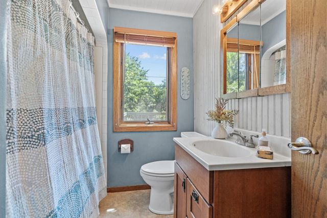 5510 James Avenue N, Brooklyn Center, MN 55430