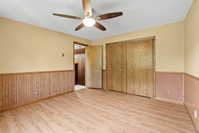 5510 James Avenue N, Brooklyn Center, MN 55430