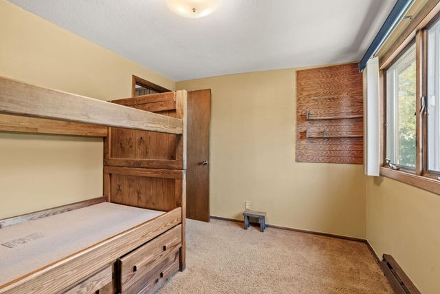 5510 James Avenue N, Brooklyn Center, MN 55430
