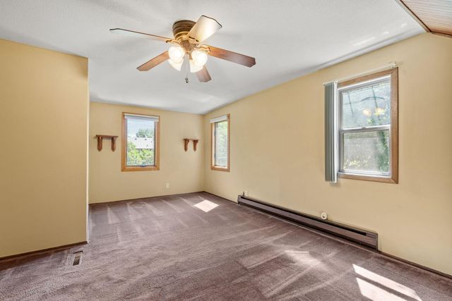 5510 James Avenue N, Brooklyn Center, MN 55430