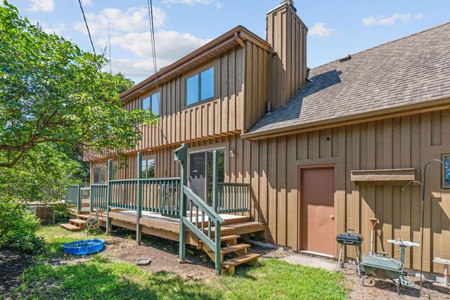 5510 James Avenue N, Brooklyn Center, MN 55430