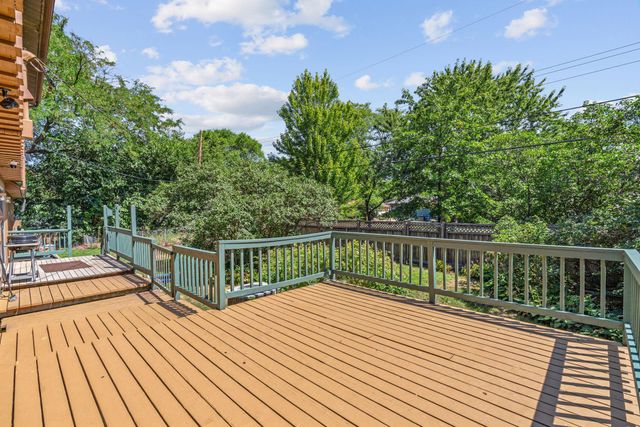 5510 James Avenue N, Brooklyn Center, MN 55430