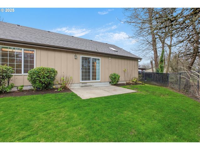 811 VIRGIL Ave, Eugene, OR 97404