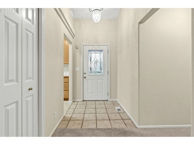 811 VIRGIL Ave, Eugene, OR 97404