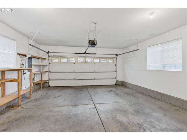 811 VIRGIL Ave, Eugene, OR 97404