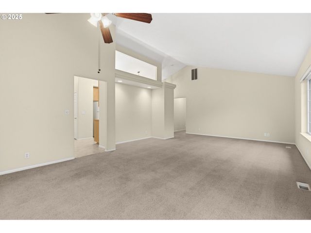 811 VIRGIL Ave, Eugene, OR 97404