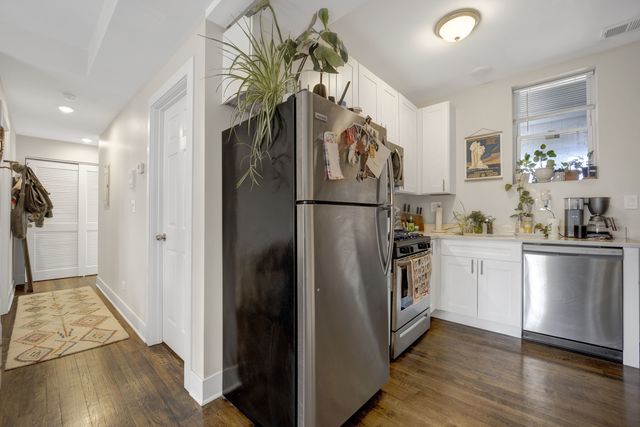 2442 N Kilbourn Avenue 2, Chicago, IL 60639