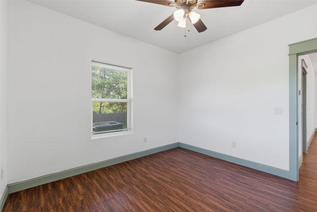 1731 W Elm Street, Denison, TX 75020