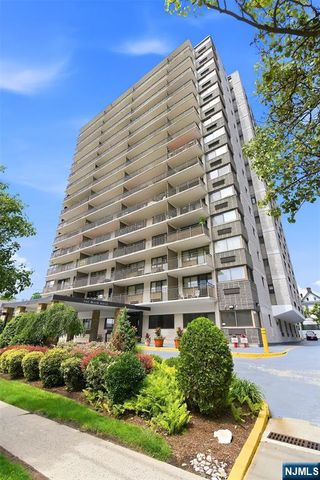 235 Prospect Avenue 10H, Hackensack, NJ 07601