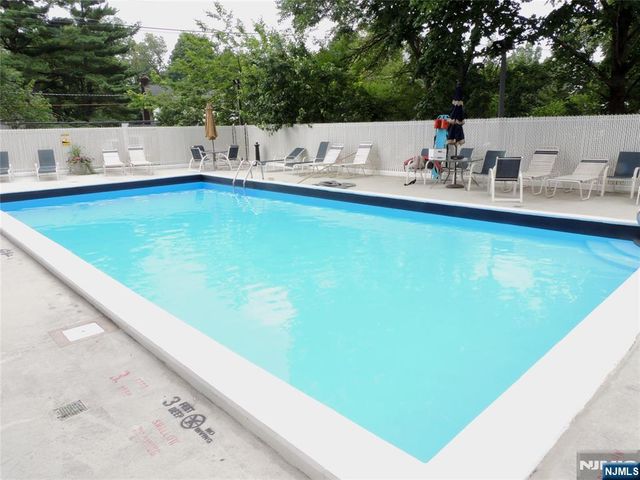 235 Prospect Avenue 10H, Hackensack, NJ 07601