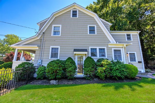 217 Soundview Road, Huntington, NY 11743