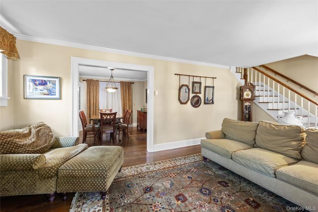 217 Soundview Road, Huntington, NY 11743