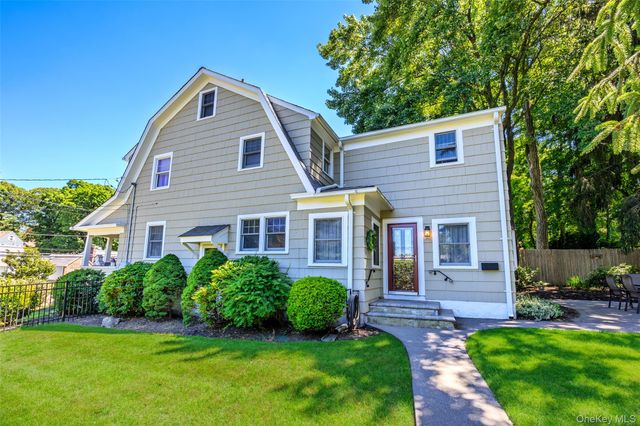 217 Soundview Road, Huntington, NY 11743