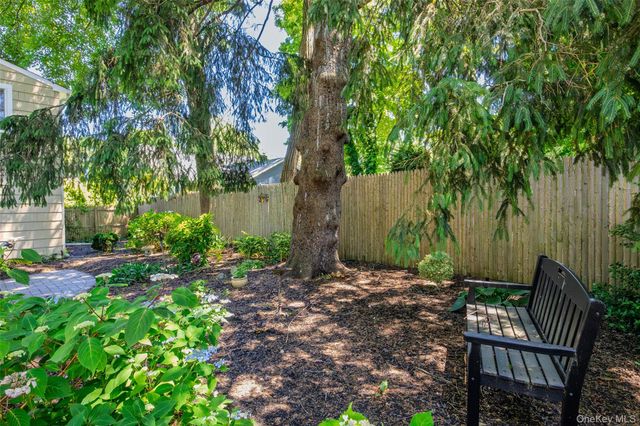 217 Soundview Road, Huntington, NY 11743