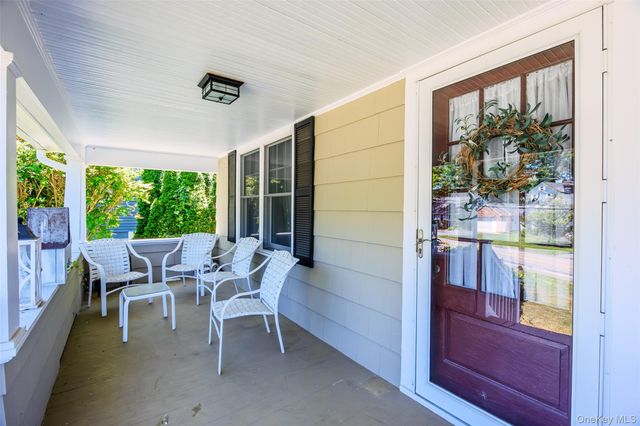 217 Soundview Road, Huntington, NY 11743