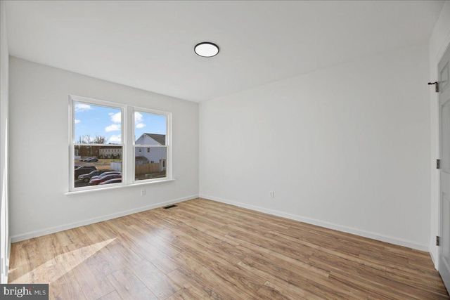 13 LAMONT CT, Sicklerville, NJ 08081