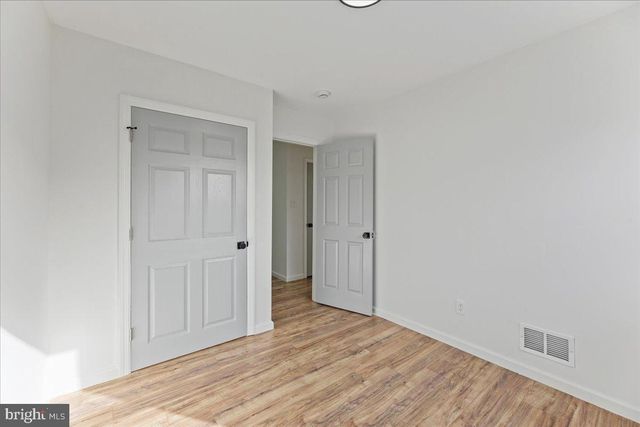 13 LAMONT CT, Sicklerville, NJ 08081