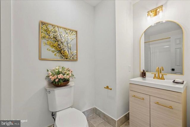 13 LAMONT CT, Sicklerville, NJ 08081