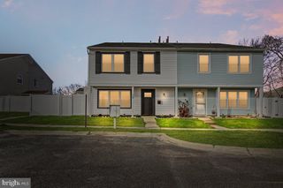 13 LAMONT CT, Sicklerville, NJ 08081