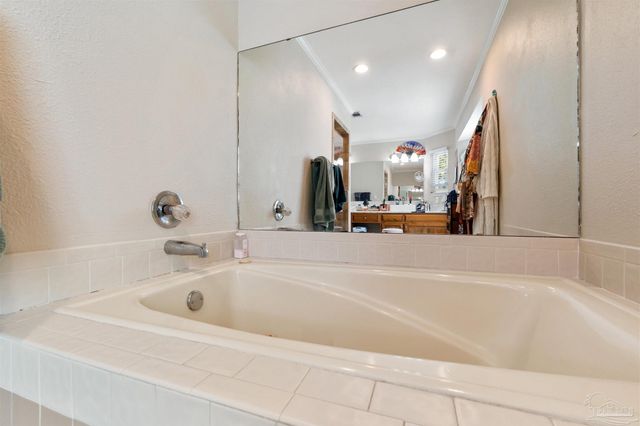 5018 Barranca Lora, Pensacola, FL 32514