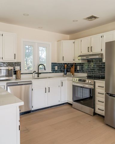 35 Alison Way, Lynn, MA 01904