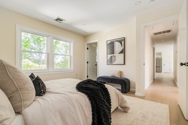 35 Alison Way, Lynn, MA 01904