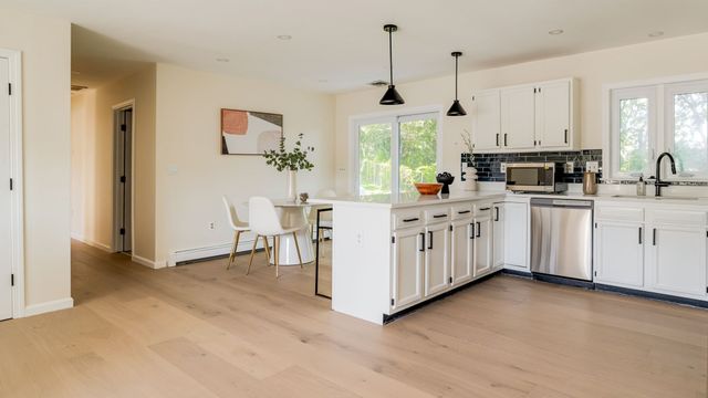 35 Alison Way, Lynn, MA 01904