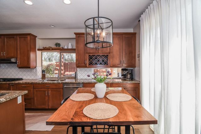 8955 Ashmore Way, Elk Grove, CA 95624