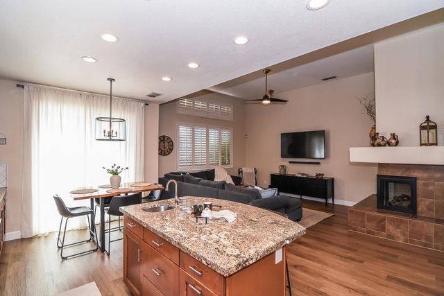 8955 Ashmore Way, Elk Grove, CA 95624